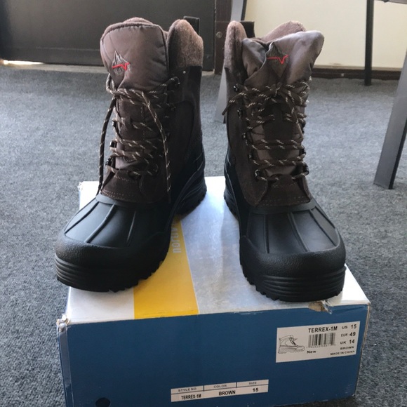 Men’s Winter Boots - Picture 1 of 8